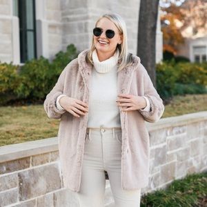 Madewell Faux Fur Coat in Mauve